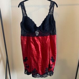 NWT Avenue Body chemise‎ set 18/20